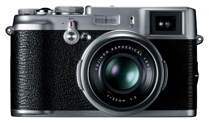 fufji Xx 100 compact camera